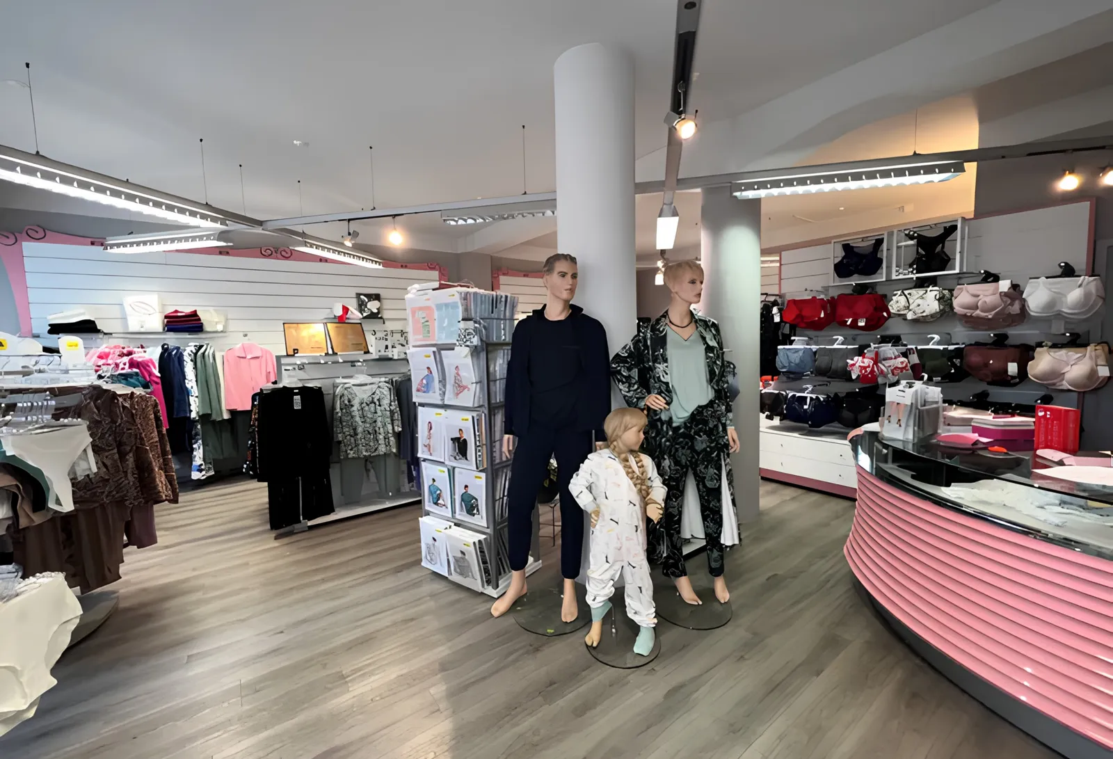 Innenansicht der Silhouette Boutique in Grenchen